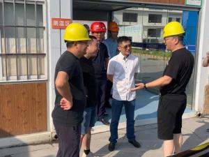 市國資委黨委委員、副主任朱輝一行赴市北31號地塊項目檢查“雙節(jié)”